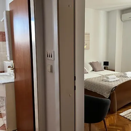 Fiorella بيت ضيافة