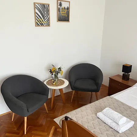 Fiorella 게스트하우스